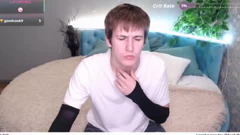 Snapshot of kevin_shayne chatting on 09/24/25, 08:23 Kevin online show from 09/24/25, 08:23