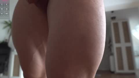 Snapshot of kevinandresxx chatting on 10/31/25, 11:44 Kevin online show from 10/31/25, 11:44