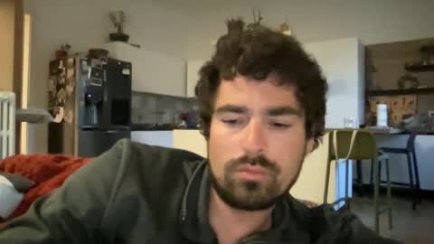 Snapshot of kevinpillobello chatting on 04/15/26, 05:42 kevinpillobello online show from 04/15/26, 05:42