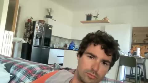 Snapshot of kevinpillobello chatting on 04/17/26, 03:37 kevinpillobello online show from 04/17/26, 03:37