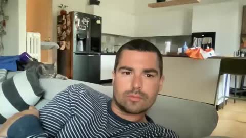 Snapshot of kevinpillobello chatting on 05/20/26, 04:57 kevinpillobello online show from 05/20/26, 04:57