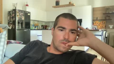 Snapshot of kevinpillobello chatting on 07/21/26, 08:05 kevinpillobello online show from 07/21/26, 08:05