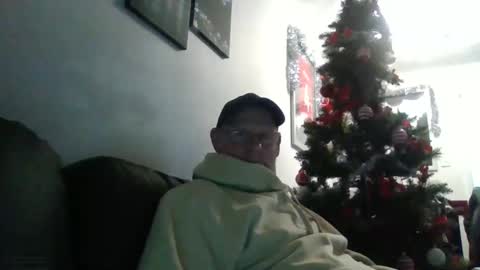 kevlooking4sez online show from 12/27/24, 11:21