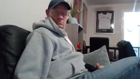 kevlooking4sez online show from 01/12/25, 08:36