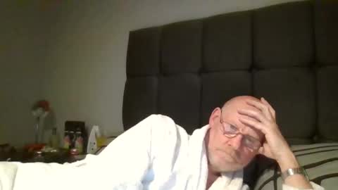 kevlooking4sez online show from 03/02/25, 12:20