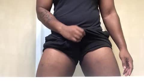 Snapshot of keybump323 chatting on 09/11/25, 02:39 Keybump online show from 09/11/25, 02:39