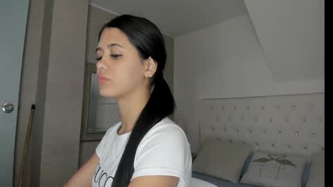 Snapshot of keyla__ross chatting on 12/13/24, 11:17 keyla ross online show from 12/13/24, 11:17