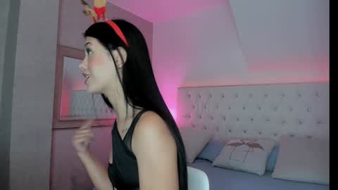 Snapshot of keyla__ross chatting on 12/16/24, 07:54 keyla ross online show from 12/16/24, 07:54