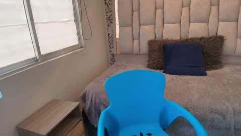 Snapshot of keyla_brunette_ chatting on 04/10/26, 07:29 KEYLA BRUNETTE online show from 04/10/26, 07:29