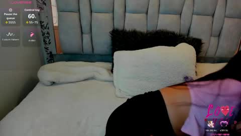 Snapshot of keyla_brunette_ chatting on 04/25/26, 09:01 KEYLA BRUNETTE online show from 04/25/26, 09:01