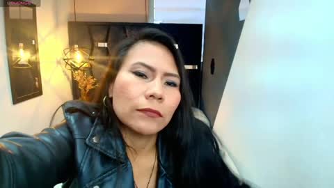 Snapshot of keyla_brunette_ chatting on 04/27/26, 11:41 KEYLA BRUNETTE online show from 04/27/26, 11:41