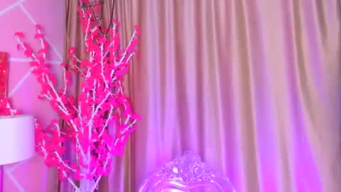 Snapshot of keyla_noa chatting on 04/17/26, 11:24 Keyla noa online show from 04/17/26, 11:24