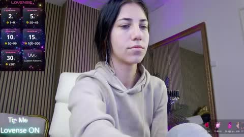 Snapshot of keylablair chatting on 03/11/25, 04:21 KeylaBlair online show from 03/11/25, 04:21