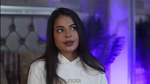 keylaconner online show from 10/14/25, 03:51