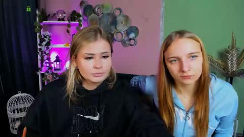 Keylas online show from 10/15/25, 07:14