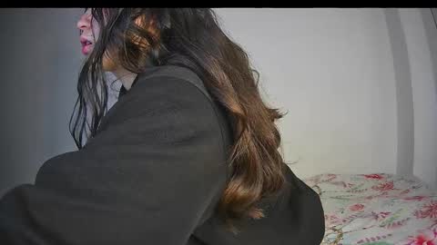 Keyla online show from 11/08/25, 12:05