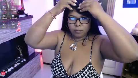 Snapshot of keylathomson chatting on 06/24/26, 10:36 Keyla online show from 06/24/26, 10:36