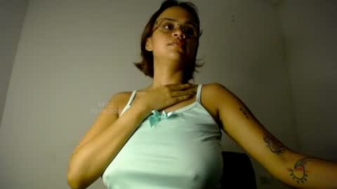 Snapshot of keyli_sweet chatting on 08/03/26, 10:35 Keyla online show from 08/03/26, 10:35