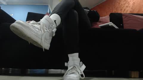     online show from 02/20/25, 02:29