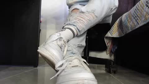     online show from 02/18/26, 05:09