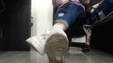 Snapshot of keylie_saenz28 chatting on 03/16/26, 06:01 online show from 03/16/26, 06:01