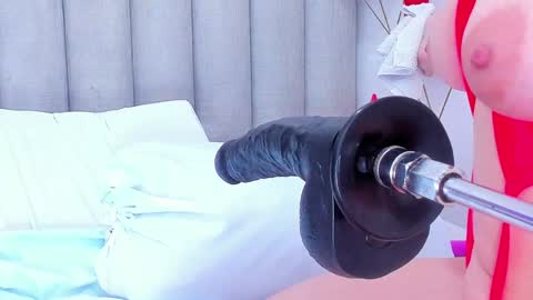 Snapshot of keyllaa_ chatting on 01/19/25, 08:51 Keylla online show from 01/19/25, 08:51