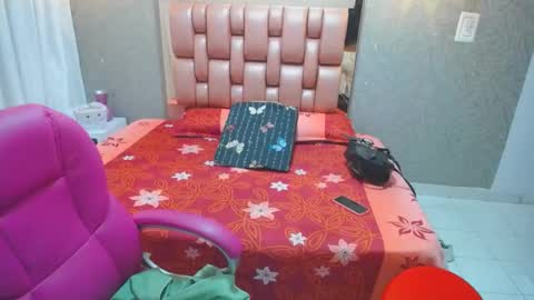 keyra_miller online show from 01/20/25, 01:28