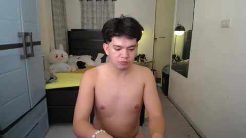 Arch online show from 01/09/26, 03:37