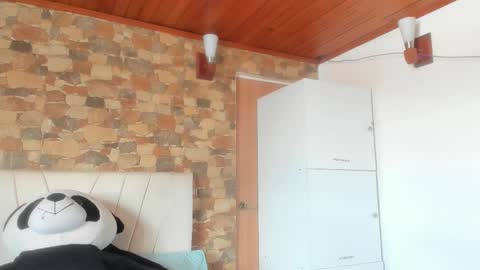 Snapshot of khaimy chatting on 02/20/26, 06:30 Khami online show from 02/20/26, 06:30