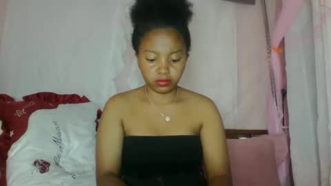 Snapshot of khaissa chatting on 04/25/26, 01:41 khaissa online show from 04/25/26, 01:41