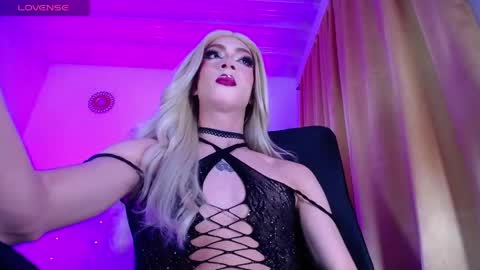Snapshot of khalany_hadid chatting on 05/12/26, 05:04 kahalany online show from 05/12/26, 05:04