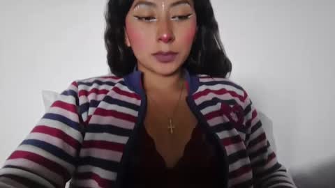 khaleesi_j online show from 02/21/25, 08:38