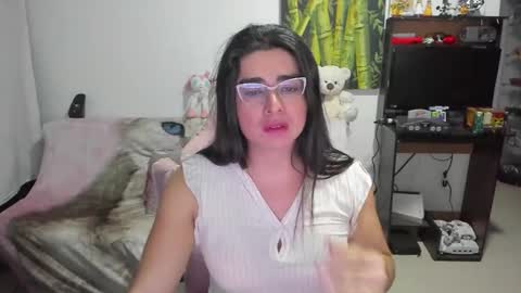 Snapshot of khalifa_gold chatting on 04/25/26, 05:21 Khalifa Kasumi online show from 04/25/26, 05:21