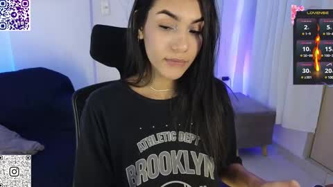 Snapshot of kharelys_777 chatting on 03/07/25, 07:19 Karelys M. online show from 03/07/25, 07:19