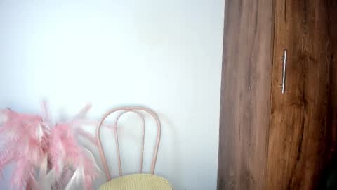 khate_smith online show from 11/20/25, 04:07