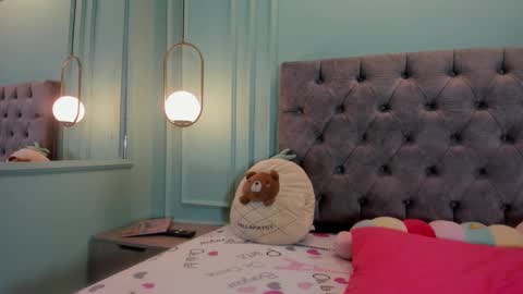 Kathe Hot online show from 12/17/24, 02:12