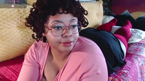 Snapshot of khayaparker chatting on 01/10/25, 02:13 Khaya online show from 01/10/25, 02:13