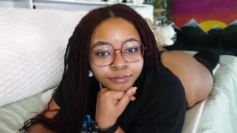 Snapshot of khayaparker chatting on 02/27/25, 08:31 Khaya online show from 02/27/25, 08:31