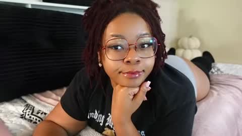 Snapshot of khayaparker chatting on 11/05/25, 05:57 Khaya online show from 11/05/25, 05:57