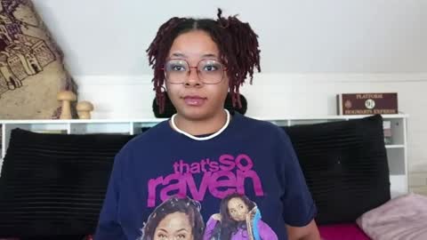 Khaya online show from 02/18/26, 03:41