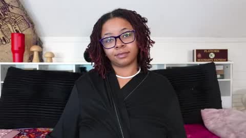 Khaya online show from 02/20/26, 01:33