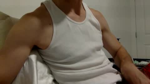 Snapshot of kheaven711 chatting on 09/18/25, 07:43 Kheaven711 online show from 09/18/25, 07:43