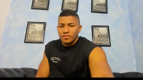 khen_west1 online show from 10/03/25, 06:49