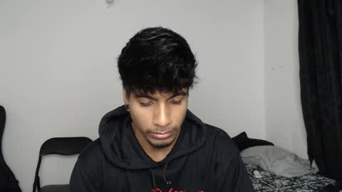 khevinlopezonig online show from 10/28/25, 02:37