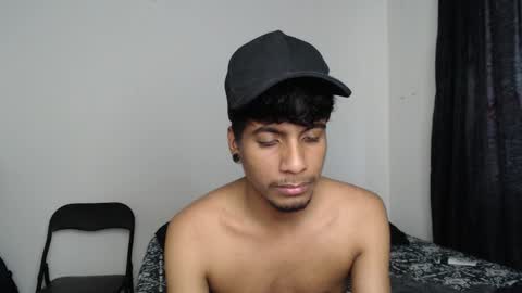 khevinlopezonig online show from 10/30/25, 02:18