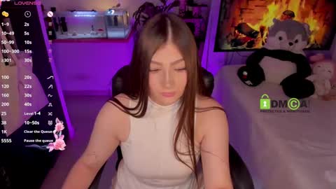 Khi.  online show from 12/12/24, 08:03