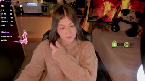 Khi.  online show from 02/18/25, 05:20