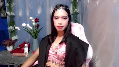 Snapshot of khirthy_lore chatting on 10/24/25, 06:32 Khirthy online show from 10/24/25, 06:32