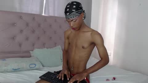 khler_angelis online show from 03/11/25, 08:20