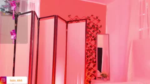 Khloe online show from 09/25/25, 01:04